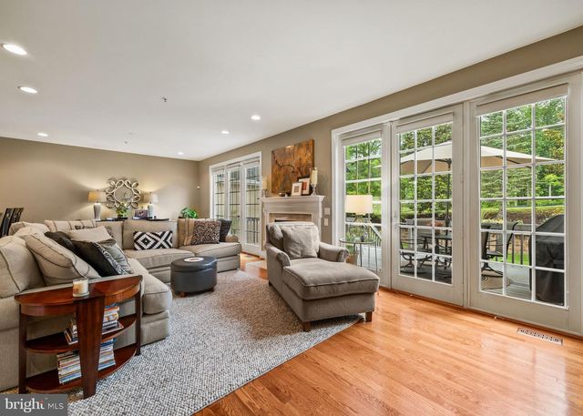 3 KAYSER CT, Newark, DE 19711