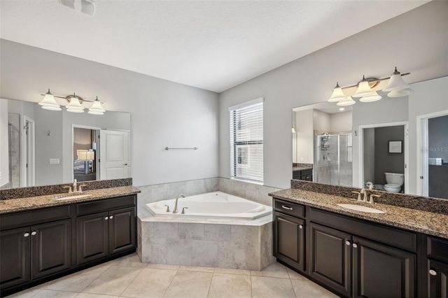 9928 IVORY DRIVE, Ruskin, FL 33573