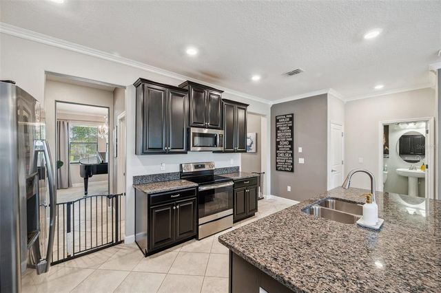 9928 IVORY DRIVE, Ruskin, FL 33573