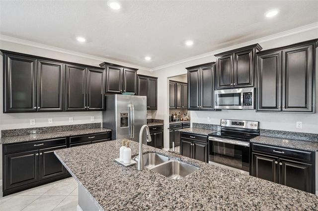 9928 IVORY DRIVE, Ruskin, FL 33573