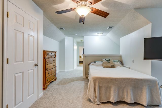 102 Copeland Dr, Mount Pleasant, TN 38474