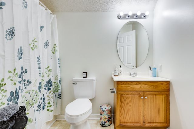 102 Copeland Dr, Mount Pleasant, TN 38474