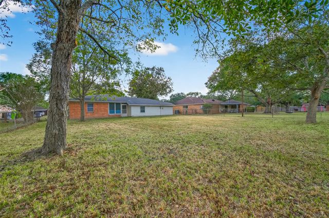 1411 Mimosa Lane, Rosenberg, TX 77471