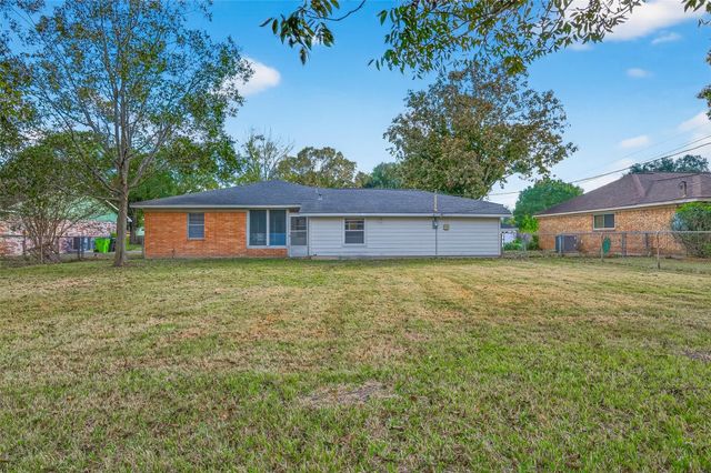 1411 Mimosa Lane, Rosenberg, TX 77471