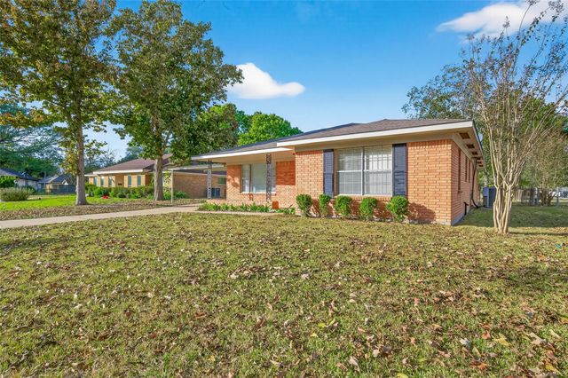 1411 Mimosa Lane, Rosenberg, TX 77471