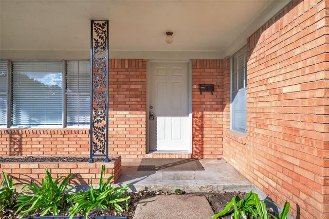 1411 Mimosa Lane, Rosenberg, TX 77471