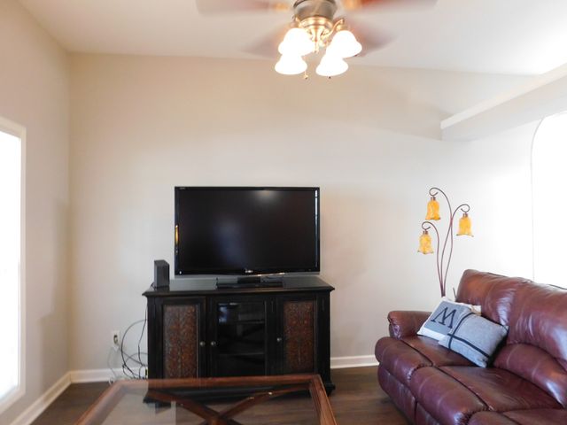 1182 Long Hollow Pike Apt G4, Gallatin, TN 37066