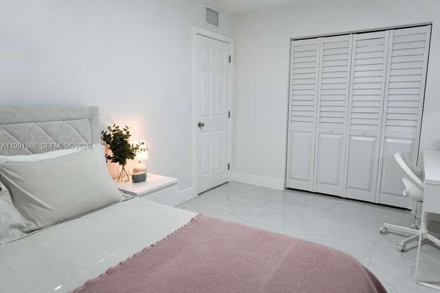 1213 NW 6th Ave, Fort Lauderdale, FL 33311