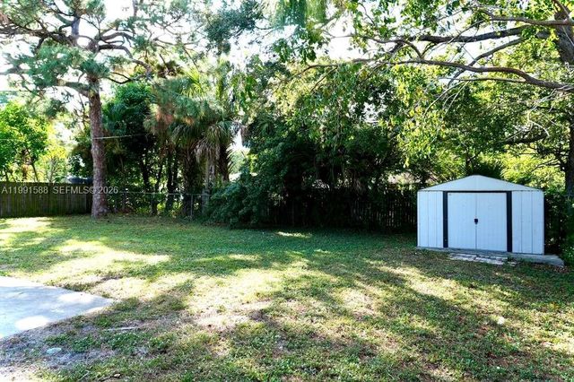 1213 NW 6th Ave, Fort Lauderdale, FL 33311