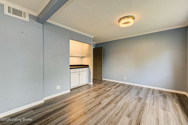 7074 Wildwood Cir APT 162, Louisville, KY 40291