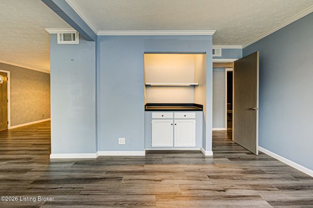 7074 Wildwood Cir APT 162, Louisville, KY 40291