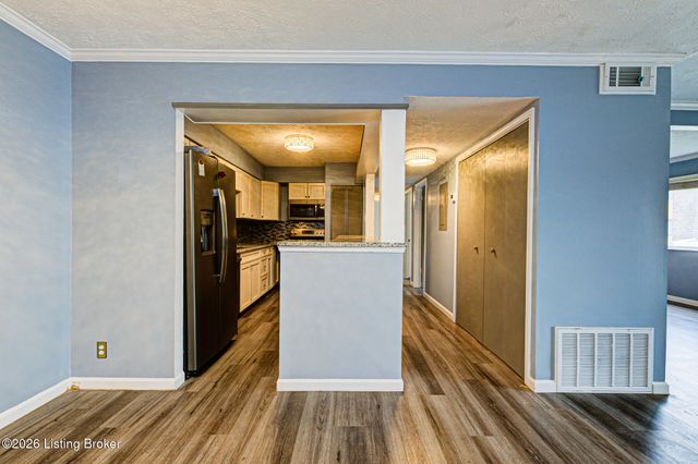 7074 Wildwood Cir APT 162, Louisville, KY 40291