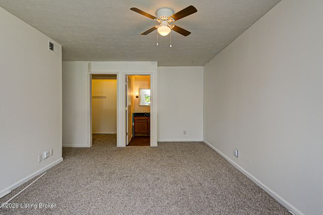 7074 Wildwood Cir APT 162, Louisville, KY 40291