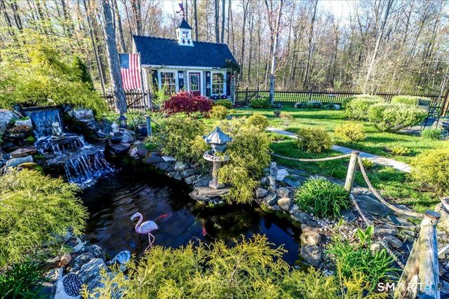 100 Hawthorne Lane, New Milford, CT 06776
