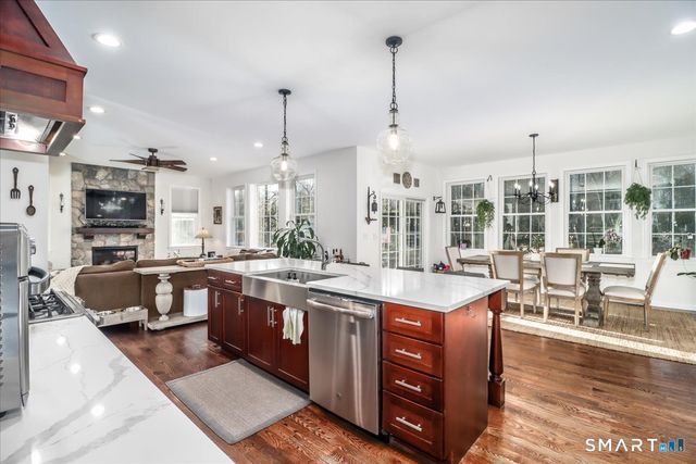 100 Hawthorne Lane, New Milford, CT 06776