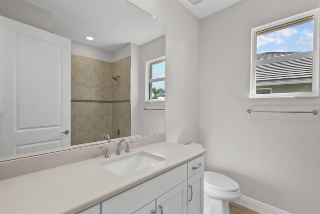 12501 SW Sunrise Lk Terrace, Port St. Lucie, FL 34987