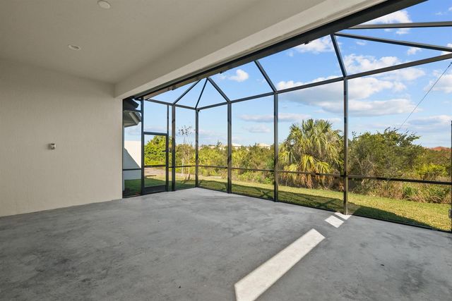 12501 SW Sunrise Lk Terrace, Port St. Lucie, FL 34987
