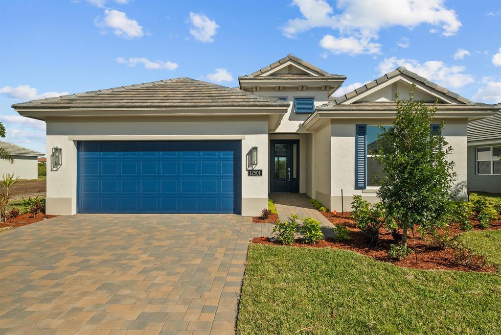 12501 SW Sunrise Lk Terrace, Port St. Lucie, FL 34987