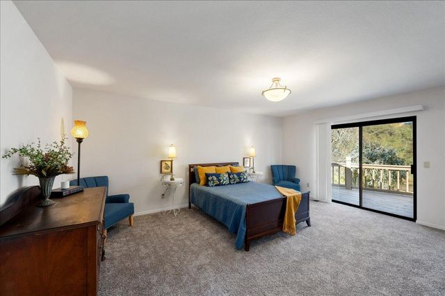 13936 Oak Ridge Rd, Penn Valley, CA 95946