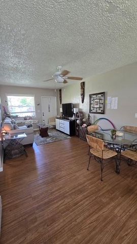 1301 N 12th Ct 2A, Hollywood, FL 33019