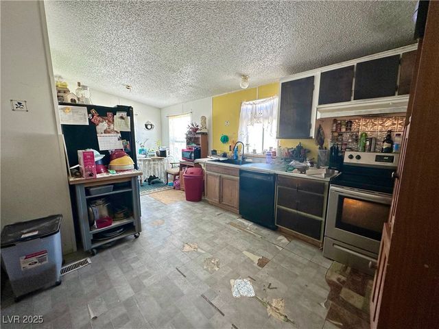 1941 North David Street, Pahrump, NV 89060