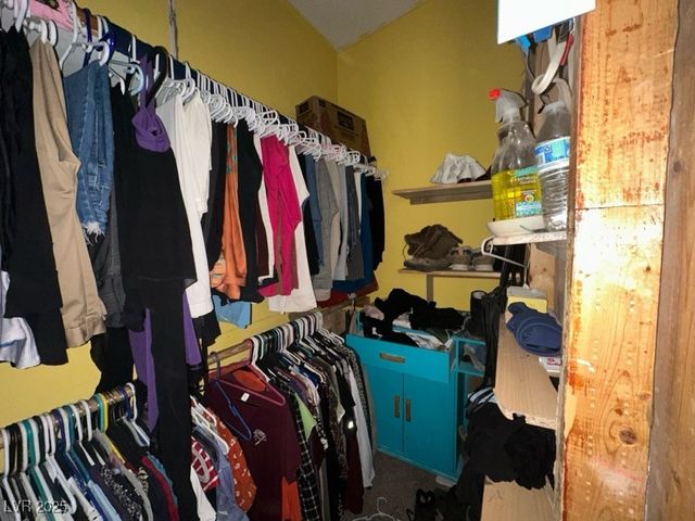 1941 North David Street, Pahrump, NV 89060