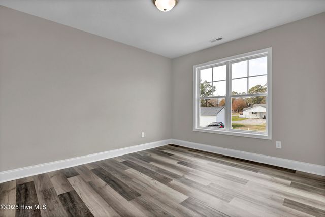 106 S Onslow Street, Richlands, NC 28574