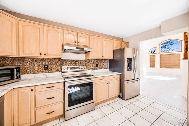 27 Trent Court, Pueblo, CO 81005