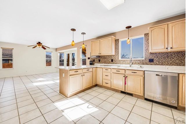 27 Trent Court, Pueblo, CO 81005