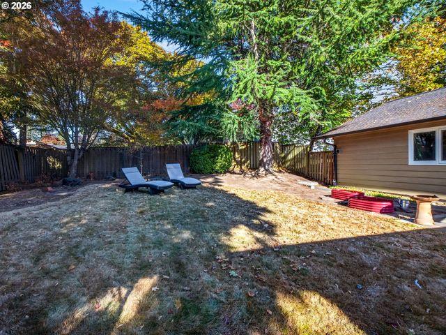 6715 Sw HAMILTON Ct, Portland, OR 97225