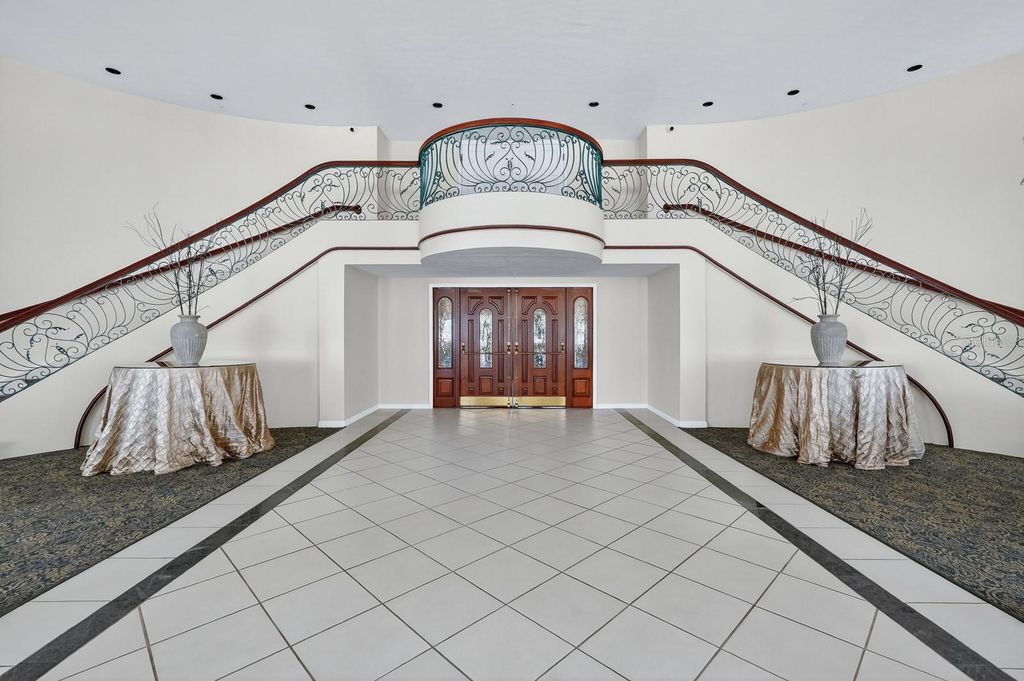 Image 35 of property listing at 1 JOHN ANDERSON DRIVE 5150, Ormond Beach, FL 32176