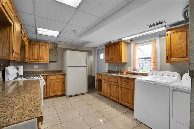 8440 163 Street, Tinley Park, IL 60487