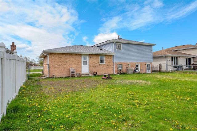 8440 163 Street, Tinley Park, IL 60487