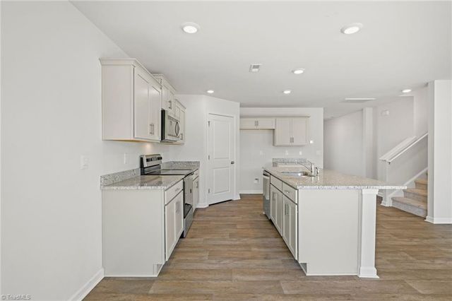 521 Towhee Trail, Lexington, NC 27295