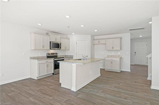 521 Towhee Trail, Lexington, NC 27295