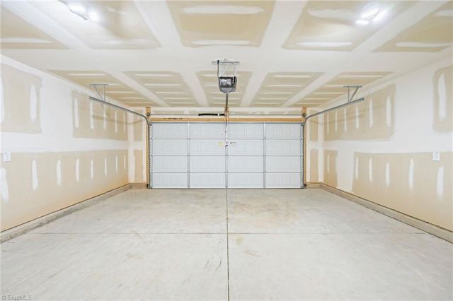 521 Towhee Trail, Lexington, NC 27295