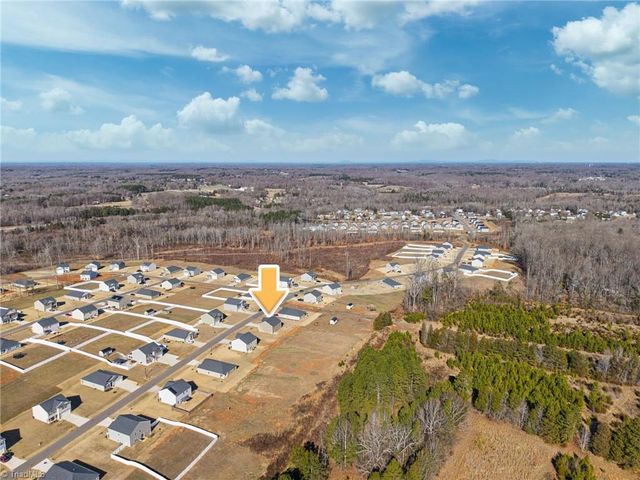 521 Towhee Trail, Lexington, NC 27295