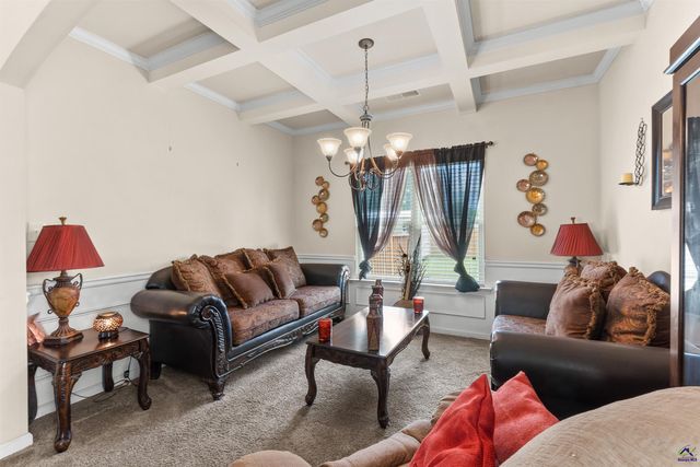 610 Regatta Drive, Byron, GA 31008