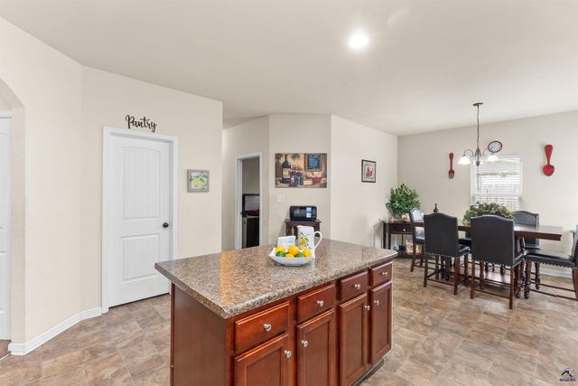 610 Regatta Drive, Byron, GA 31008
