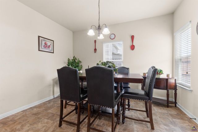 610 Regatta Drive, Byron, GA 31008