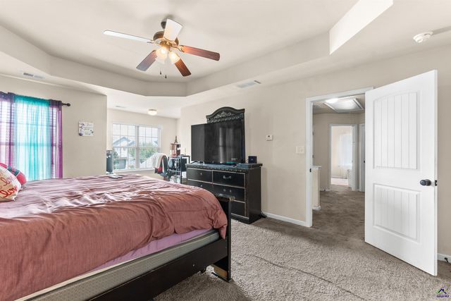 610 Regatta Drive, Byron, GA 31008