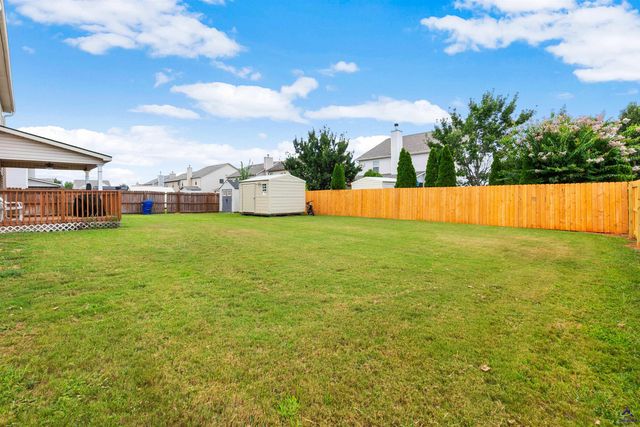 610 Regatta Drive, Byron, GA 31008