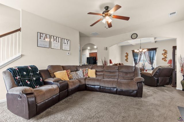 610 Regatta Drive, Byron, GA 31008