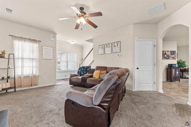 610 Regatta Drive, Byron, GA 31008