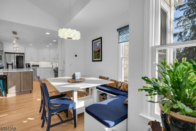 36 Debra Ln, Bernards Twp., NJ 07920