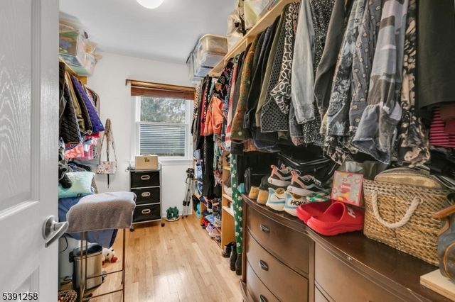 36 Debra Ln, Bernards Twp., NJ 07920