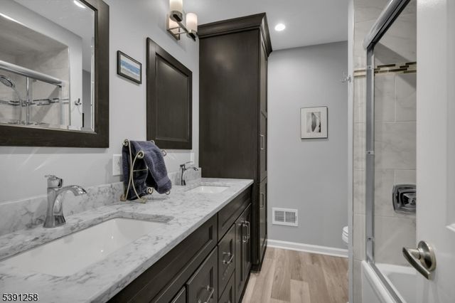 36 Debra Ln, Bernards Twp., NJ 07920