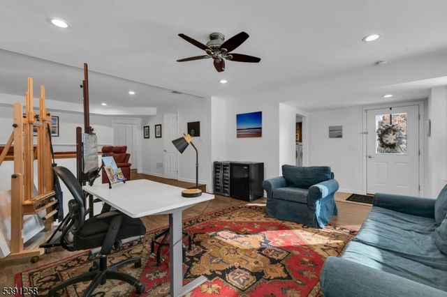 36 Debra Ln, Bernards Twp., NJ 07920