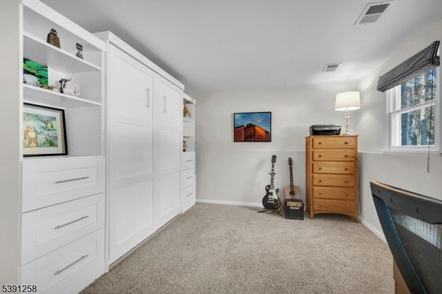 36 Debra Ln, Bernards Twp., NJ 07920