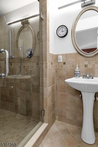 36 Debra Ln, Bernards Twp., NJ 07920